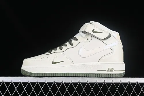 All categories Nk Air Force 1 Air Force series Nk Air Force 1 Mid Air Force mid-top Nk Air Force 1'07 Mid green pearlescent small hook Air Force One mid-top casual sneakers SG2356-805